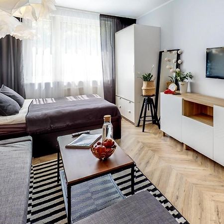 Basesopot Apartment Bagian luar foto