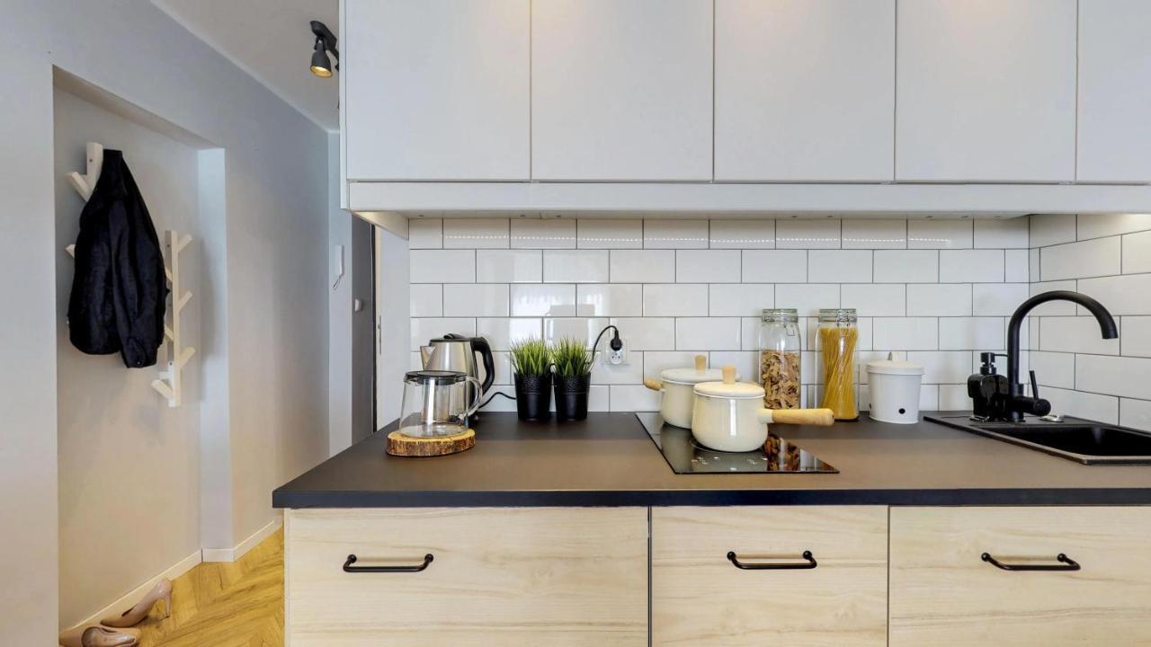 Basesopot Apartment Bagian luar foto
